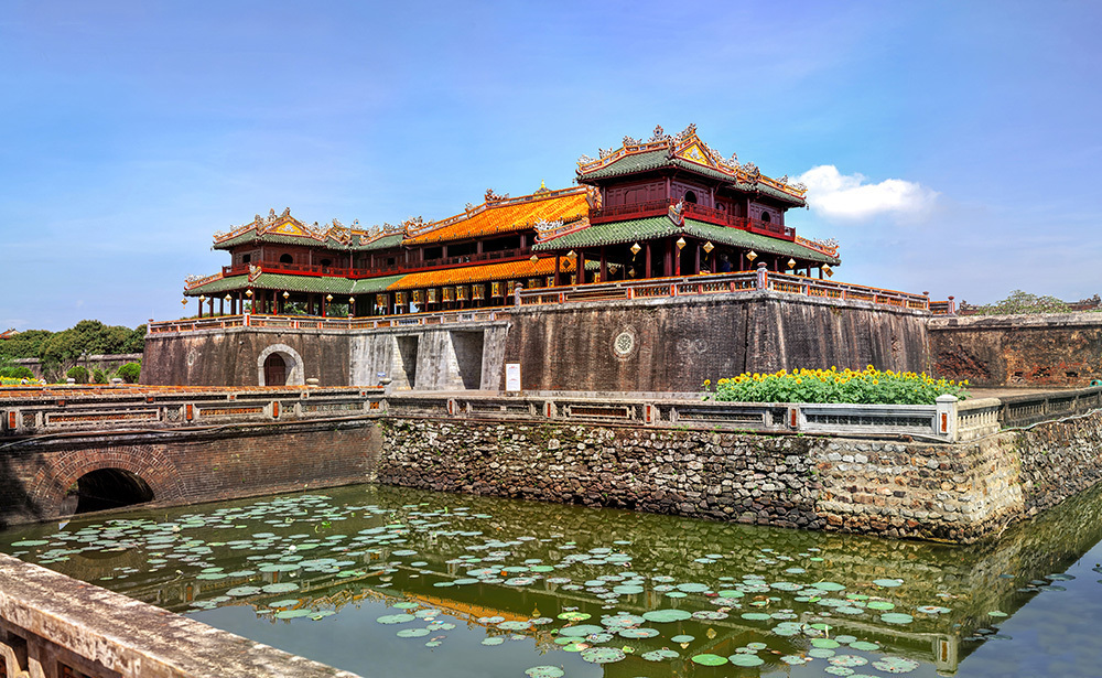 フエ (チャンメイより車で約1時間半)