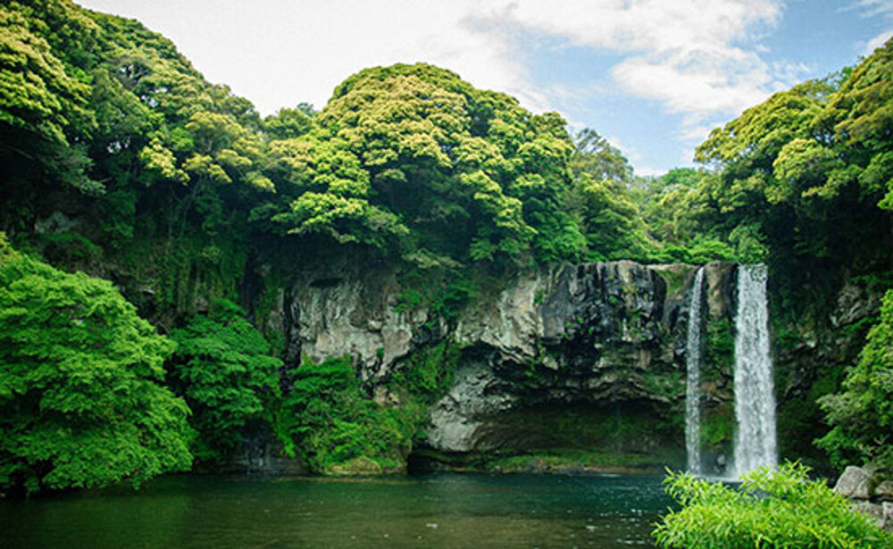 済州島/天帝淵瀑布(イメージ)