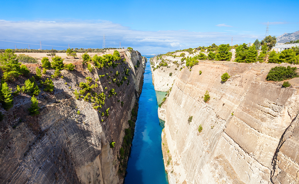 コリントス運河