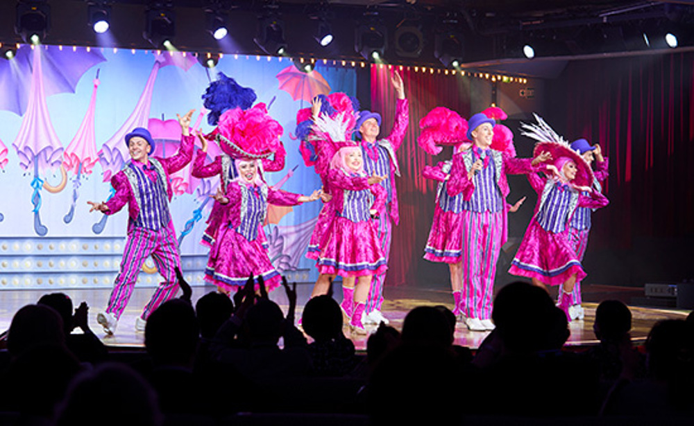 プロダクションショー(イメージ)