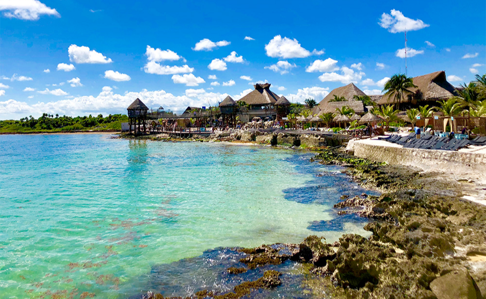 コスタマヤ（メキシコ）<br/><strong>【船OP利用】</strong>コフンリッチ