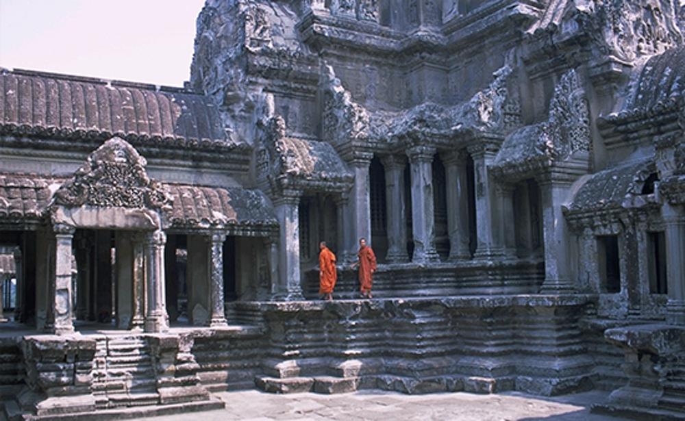 アンコールワット / 内部<br /> <span style="font-size: 90%;">写真提供:(C)日本アセアンセンター</span>