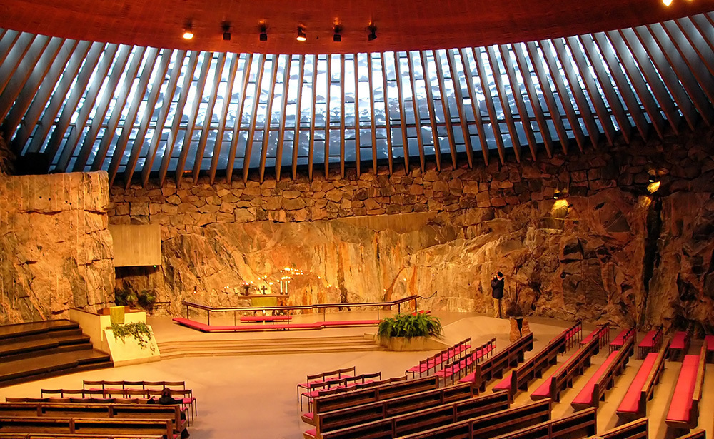 テンペリアウキオ教会/ヘルシンキ