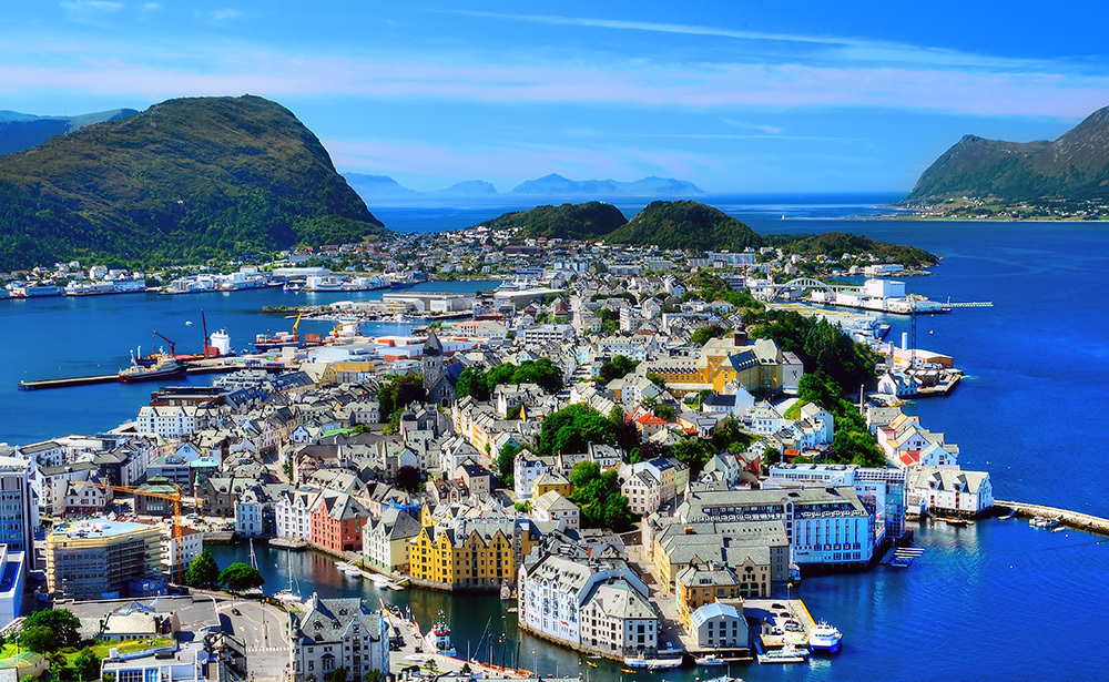 オーレスン/アクスラ山展望台