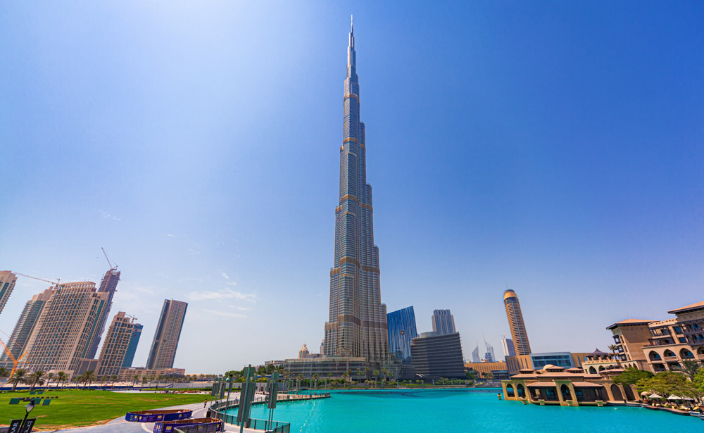 ブルジュ・ハリファ<br/>(アラブ首長国連邦/ドバイ)