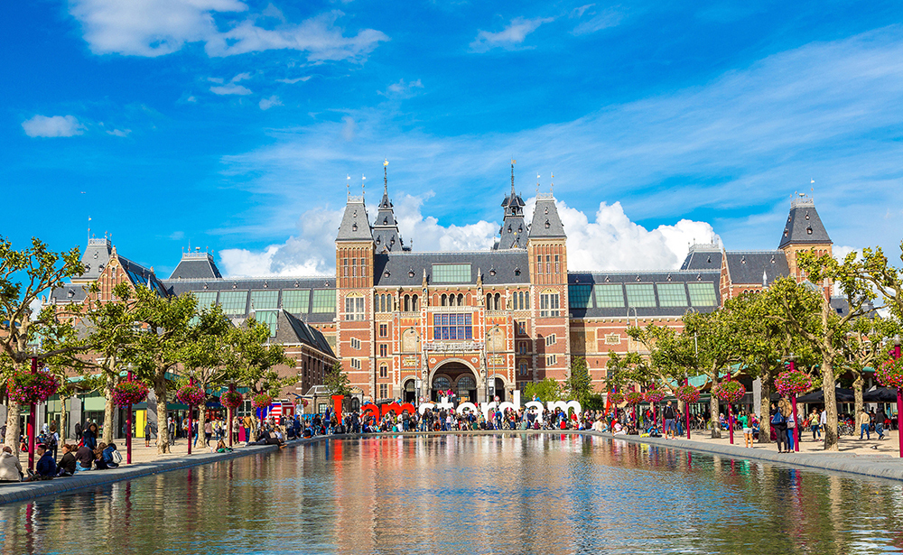 アムステルダム国立博物館（オランダ）