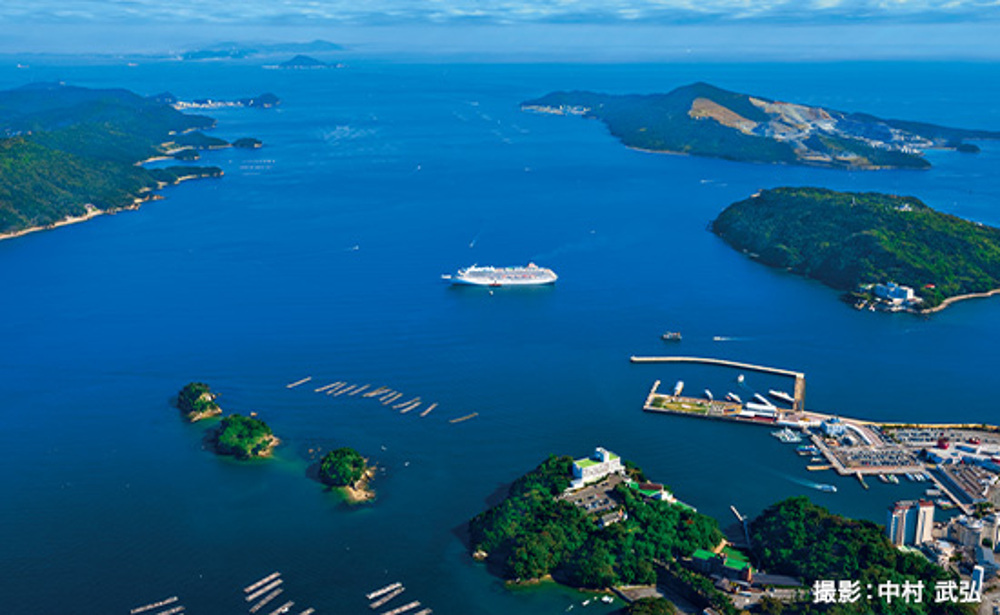 鳥羽湾の「飛鳥II」(イメージ)