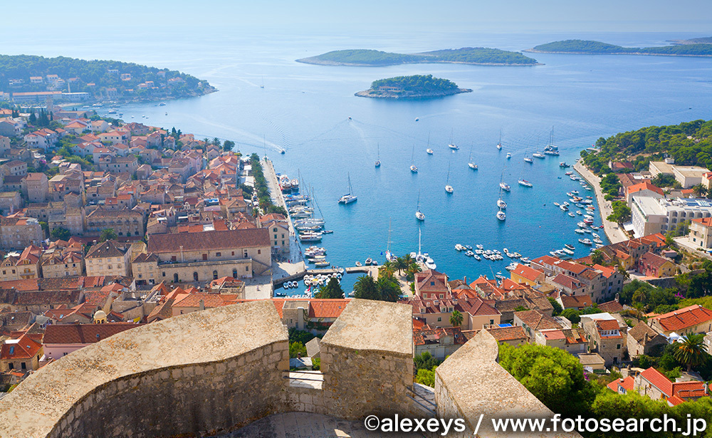 フヴァル島（クロアチア）<br />※5/1発のみ寄港