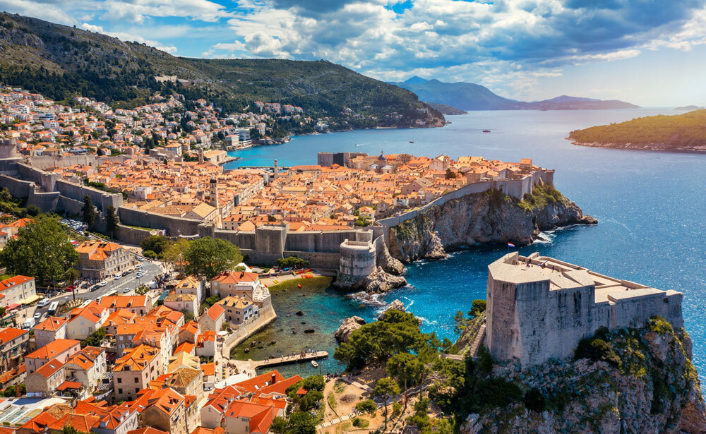 ドブロブニク（クロアチア）<br />※5/22発は寄港いたしません。