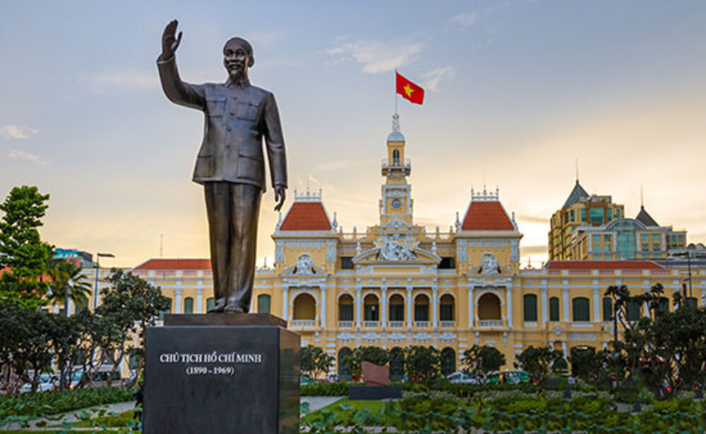 ホーチミン<br>(プーミーから観光)