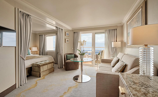 クリスタル・シンフォニー サファイアベランダスイート